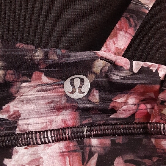 LULULEMON ATHLETICA Nulux Energy Peony Print Strappy Sports Bra Size 4 / XSmall - Picture 9 of 11